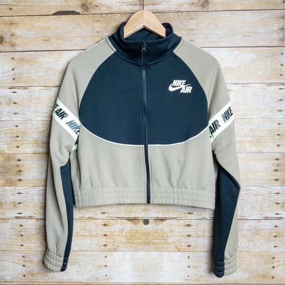 Nike Jackets & Blazers - Nike Air Women’s Femme Jacket